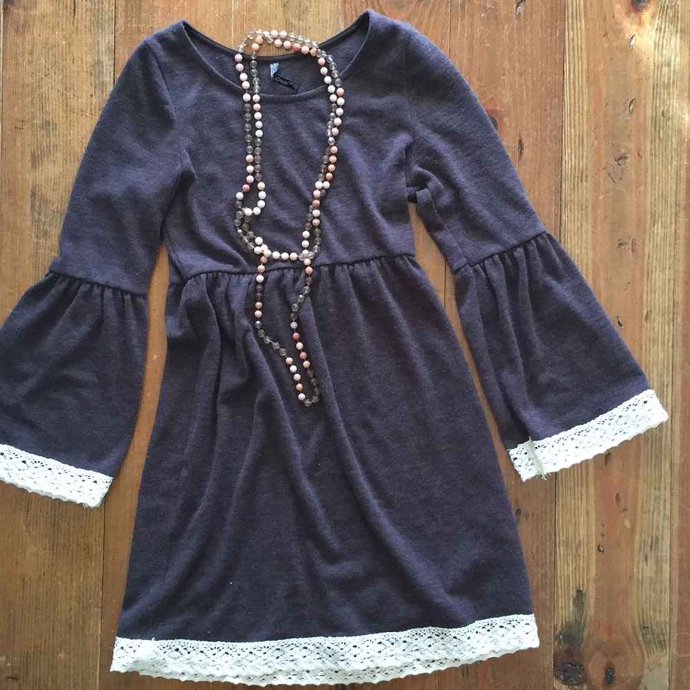 Boutique tunic top label Crece.